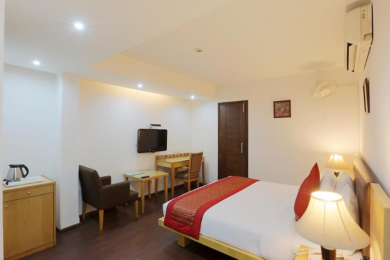 Hotel Arch International Yeni Delhi Dış mekan fotoğraf