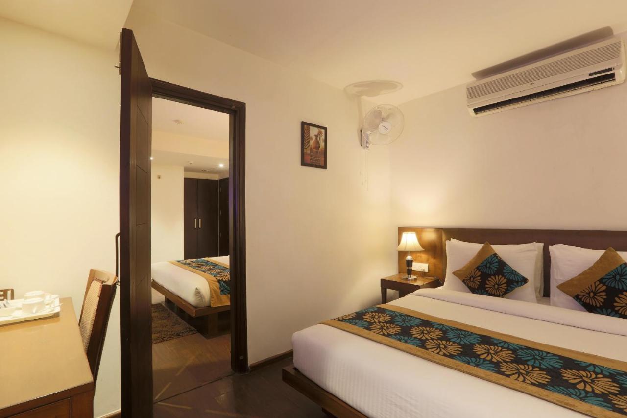 Hotel Arch International Yeni Delhi Dış mekan fotoğraf