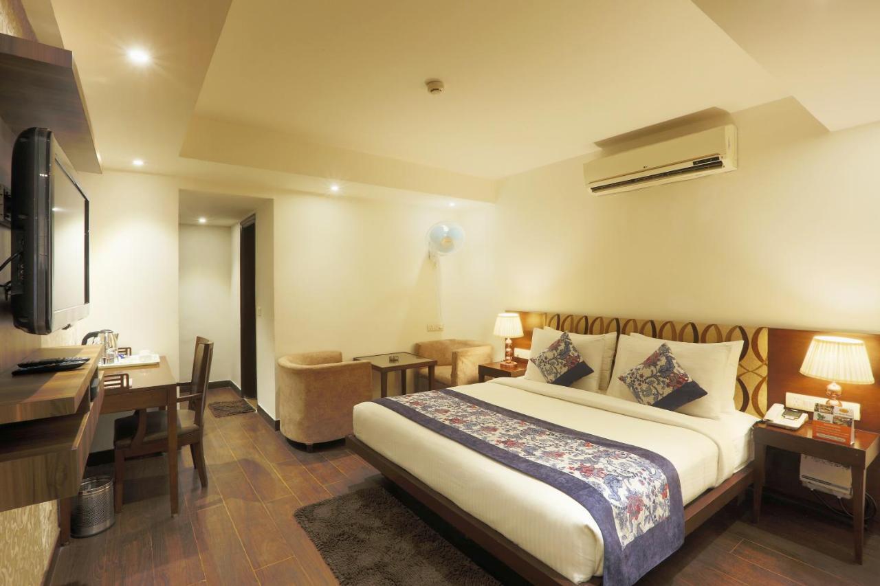Hotel Arch International Yeni Delhi Dış mekan fotoğraf