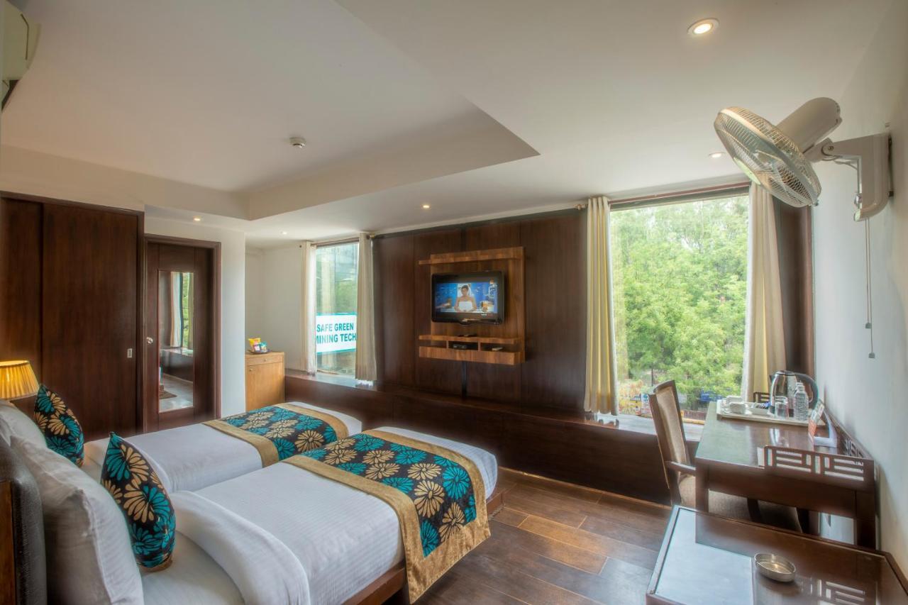 Hotel Arch International Yeni Delhi Dış mekan fotoğraf